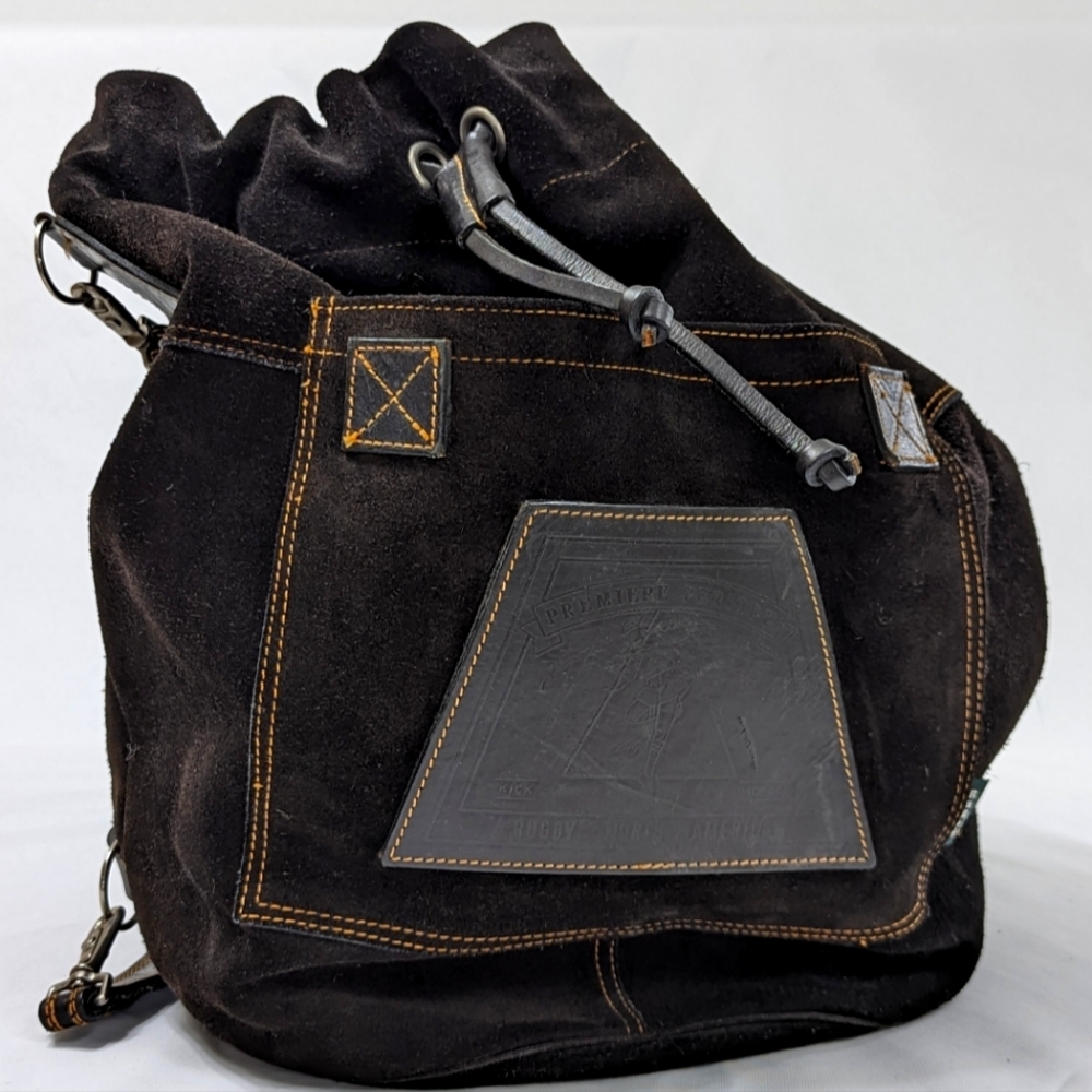 Stylish Black Men's Backpack - Picture 4 of 9